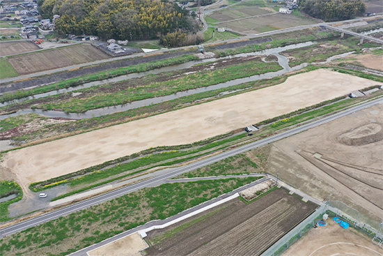 写真:令和4年度小田川第二整備工事(渡河部)